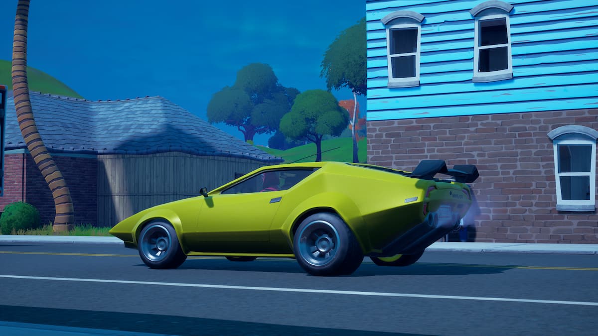 How to quickly destroy opponent structures while driving a modded