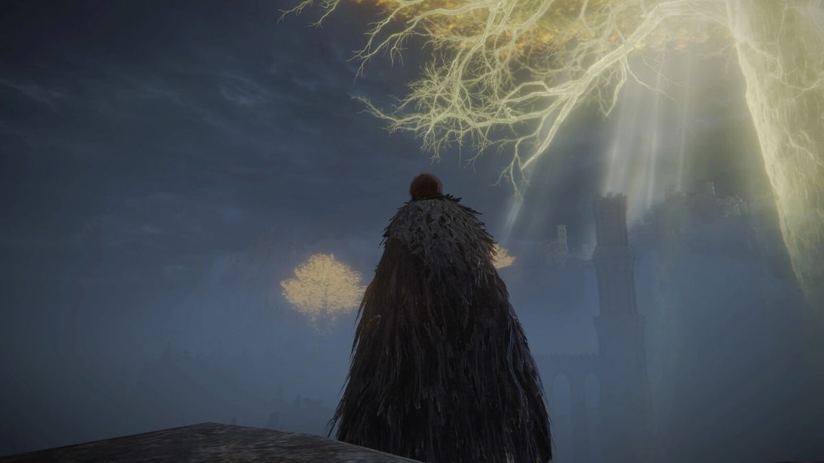 Where to find the Two Fingers Heirloom in Elden Ring Gamepur