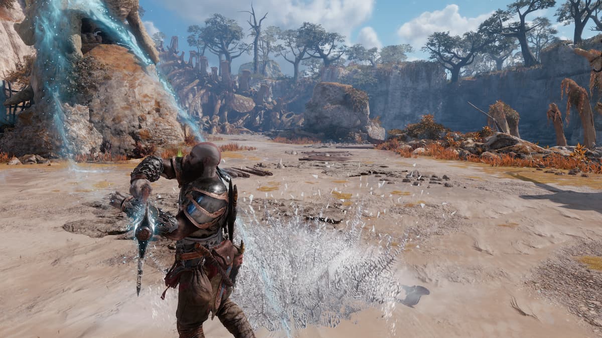 How to use Runic attacks in God of War Ragnarok Gamepur