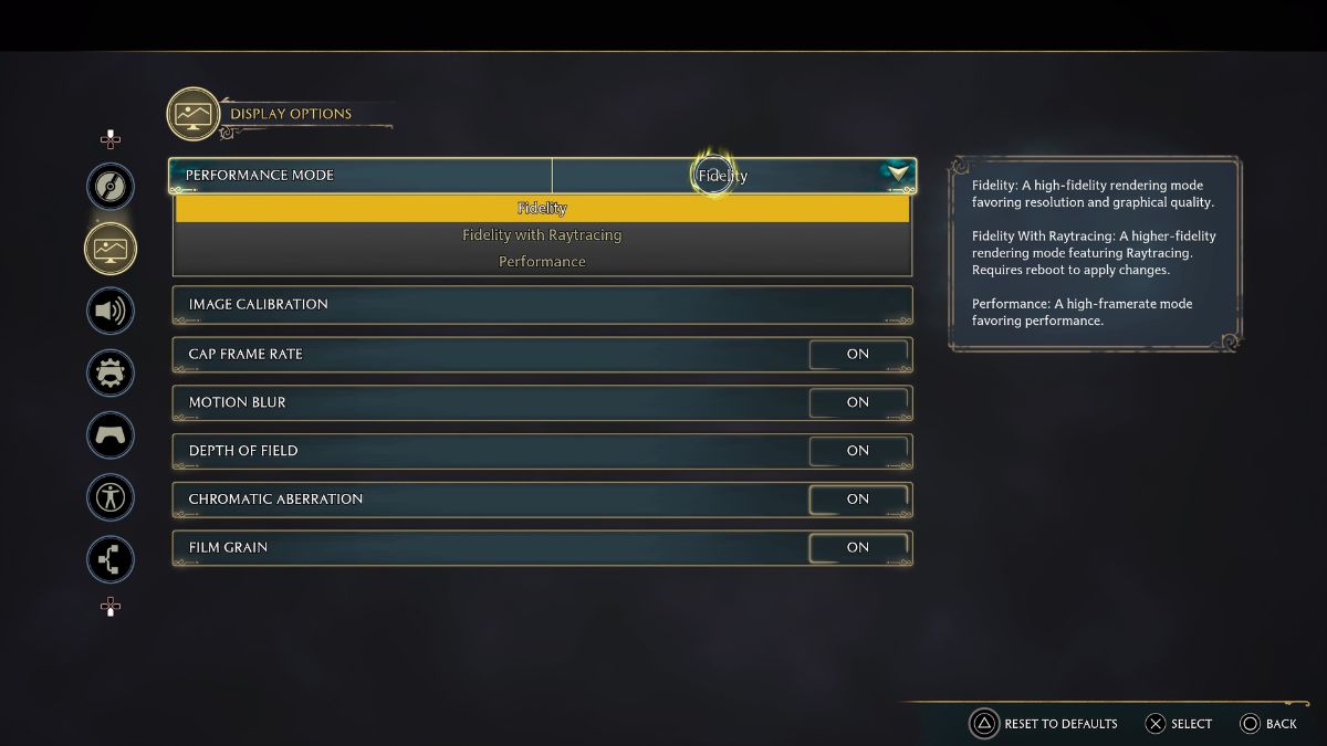 Which graphics mode should you choose in Hogwarts Legacy? Loyalty vs