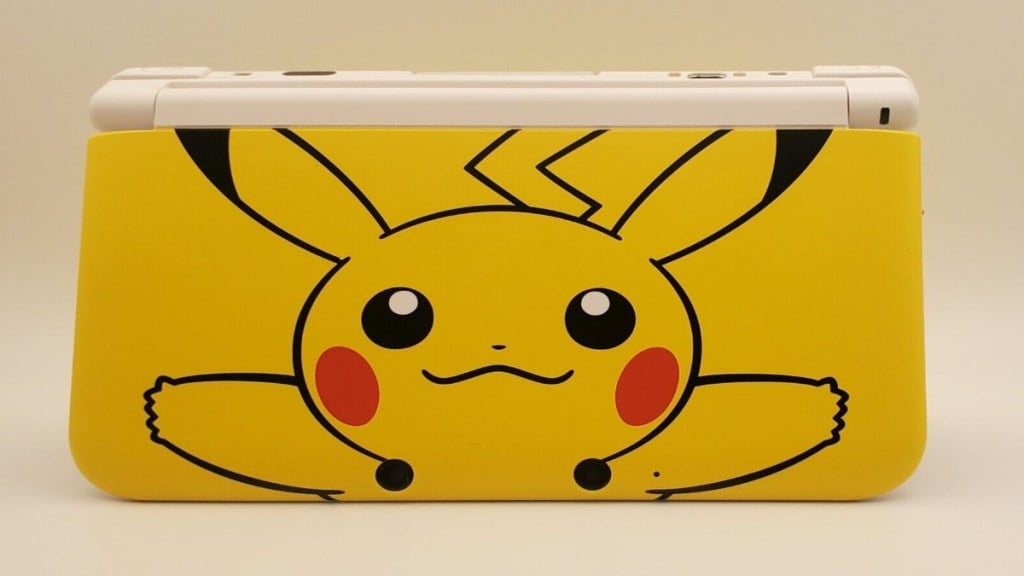 Pikachu Nintendo DS XL
