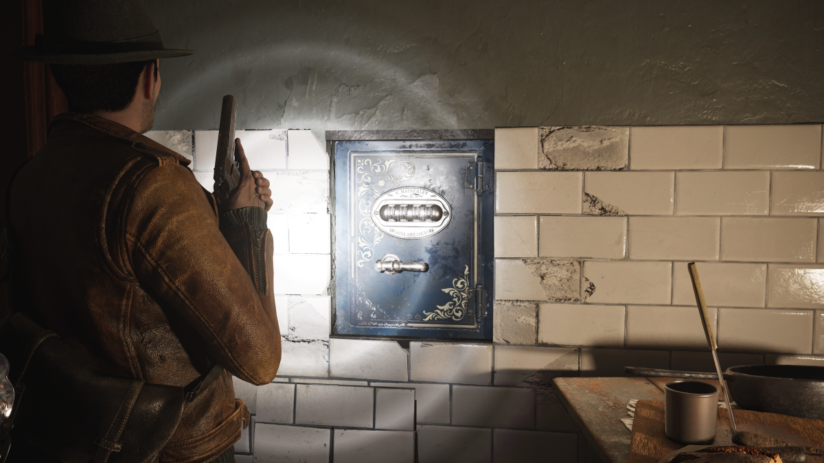 A player and a locked safe in The Sinking City 2