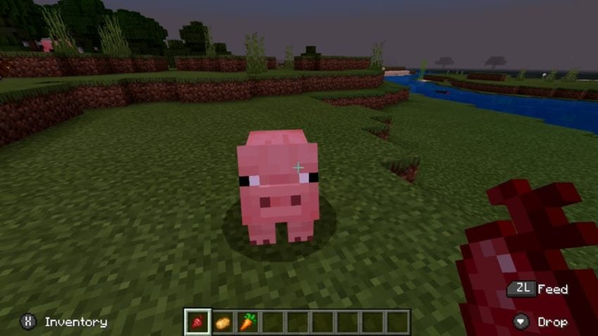 What do Pigs eat in Minecraft? - Gamepur
