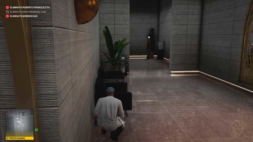 sneak-past-guard-let-them-eat-cake-hitman-3