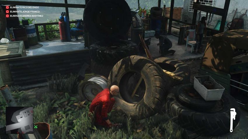 subdue-mechanic-hitman-3-santa-fortuna